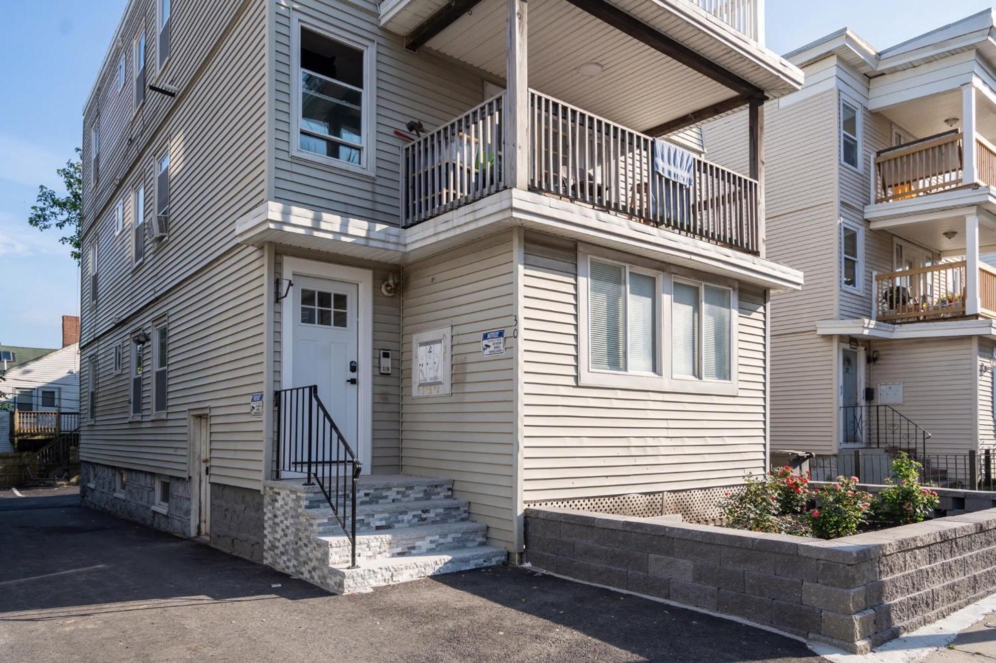 30-1 4Br Boston - Comfortable Apt Near Mbta Eksteriør billede